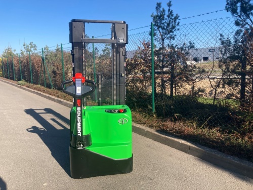 Elektrický vysokozdvižný vozík EP WSi161 24V/100Ah (Li)