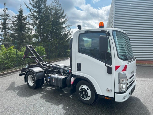 Komunální vozidlo ISUZU M21 TT
