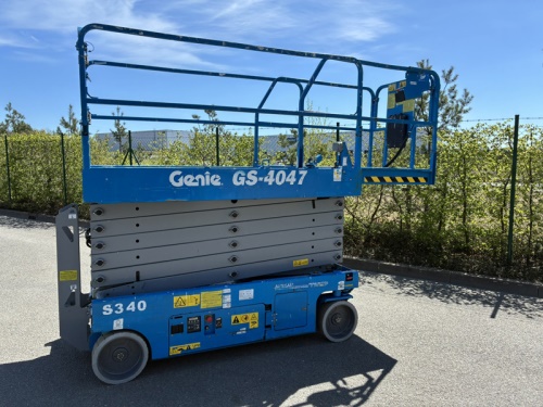 Vysokozdvižná pracovní plošina GENIE GS 4047