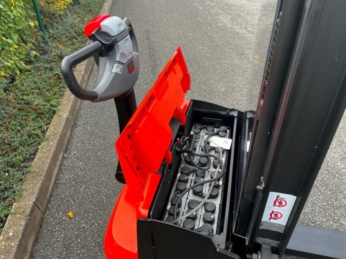 Elektrický vysokozdvižný vozík BT SWE 120