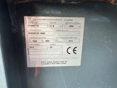 Čelní vysokozdvižný vozík TOYOTA 8FBMKT30