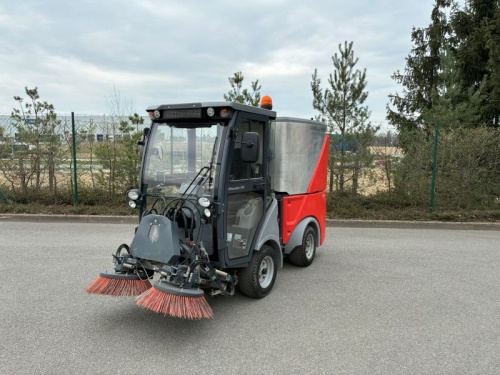 Víceúčelový komunální stroj HAKO CITYMASTER 600