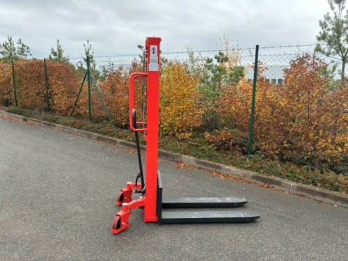 Paletový vozík Vysokozdvižný vozík  EFS 1016 G 10/1600