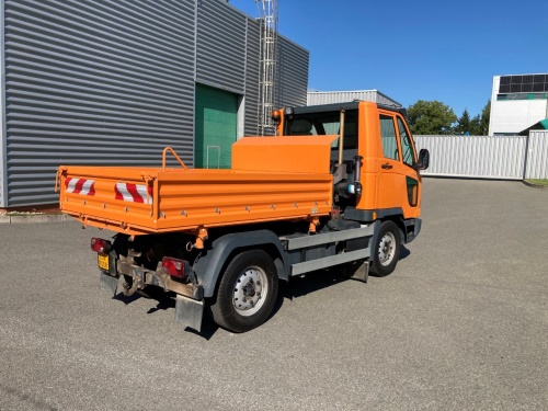 Komunální vozidlo MULTICAR M 27 COMPACT