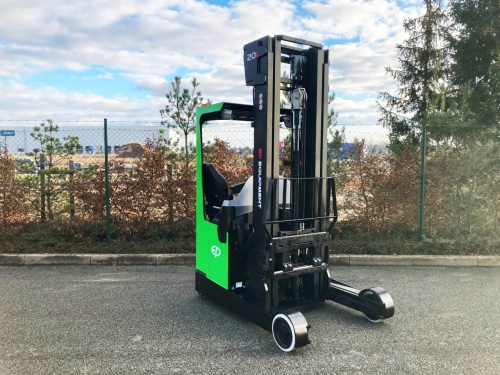 Retrak EP CQD20L 48V405Ah; 200A externí nabíječ