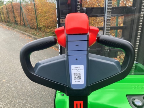 Elektrický vysokozdvižný vozík EP WSA161; 24V/100Ah (Li)