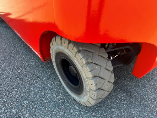 Čelní vysokozdvižný vozík Toyota 8FBMT35