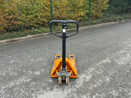 Paletový vozík 800