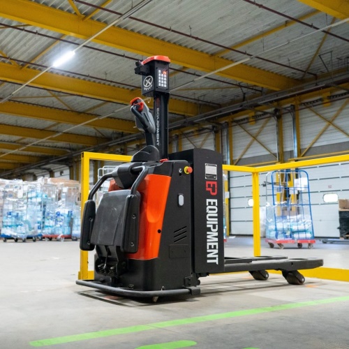 EP RPL201 autonomní nízkozdvižný vozík