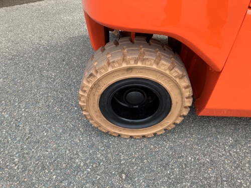 Čelní vysokozdvižný vozík TOYOTA 8FBMK20T