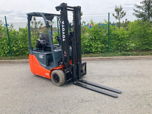 Čelní vysokozdvižný vozík Toyota 8FBE15T