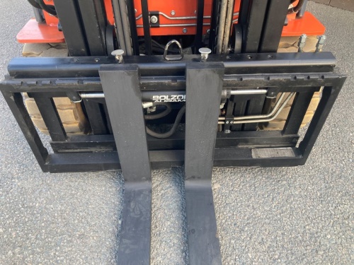 Čelní vysokozdvižný vozík TOYOTA 8FBET18