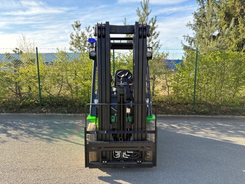 Čelní vysokozdvižný vozík EP EFL25 PRO; 80V/280Ah