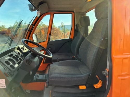 Komunální vozidlo MULTICAR M30