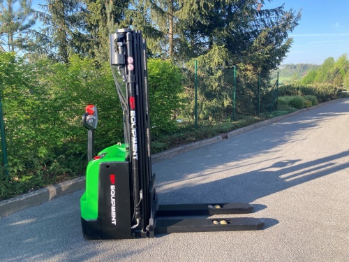 Elektrický vysokozdvižný vozík EP WSA161 24V/100Ah (Li)