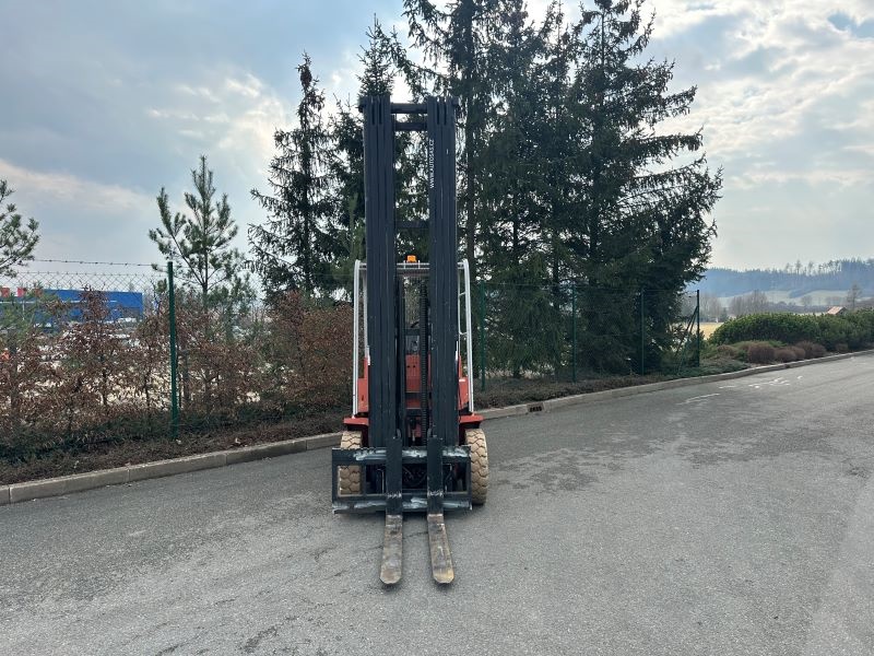 Čelní vysokozdvižný vozík BT C4G 250 D