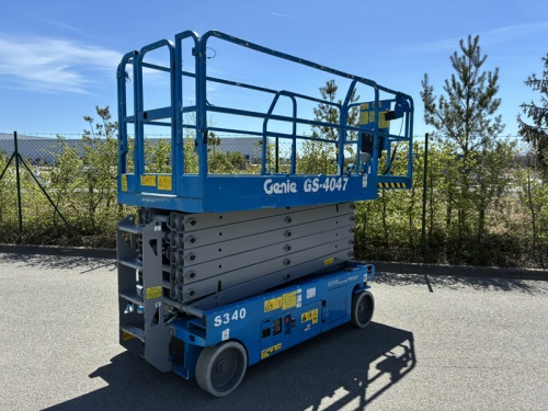 Vysokozdvižná pracovní plošina GENIE GS 4047