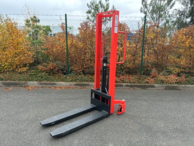 Paletový vozík Vysokozdvižný vozík  EFS 1016 G 10/1600