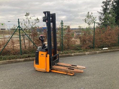 Elektrický vysokozdvižný vozík STILL EGV-S14