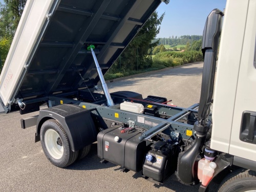 Komunální vozidlo ISUZU M21 TT 2.G