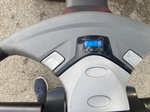 Elektrický vysokozdvižný vozík BT SWE 140