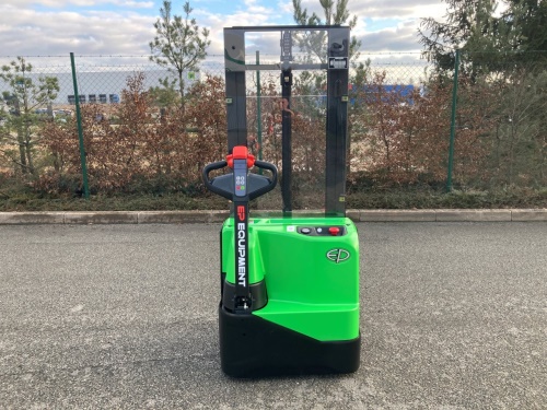 Elektrický vysokozdvižný vozík EP WSA121 24V/100Ah (Li)