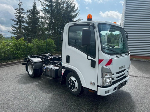 Komunální vozidlo ISUZU M21 TT