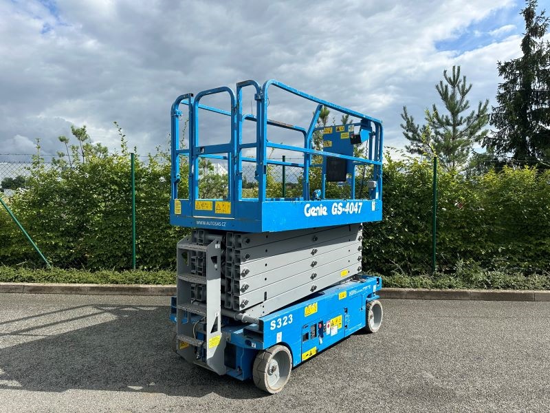 Vysokozdvižná pracovní plošina GENIE GS 4047