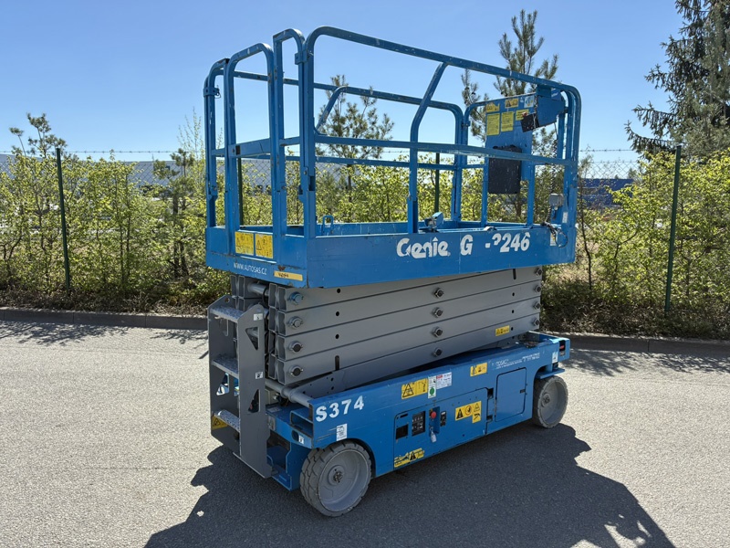 Vysokozdvižná pracovní plošina GENIE GS 3246