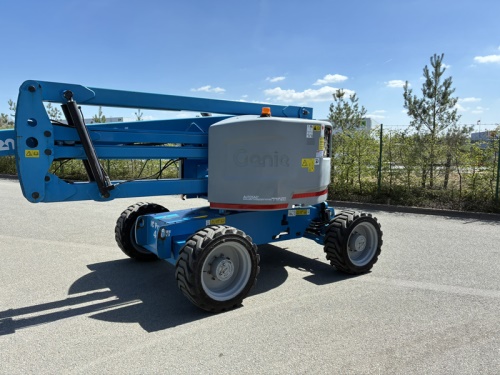 Vysokozdvižná pracovní plošina GENIE Z51/30J