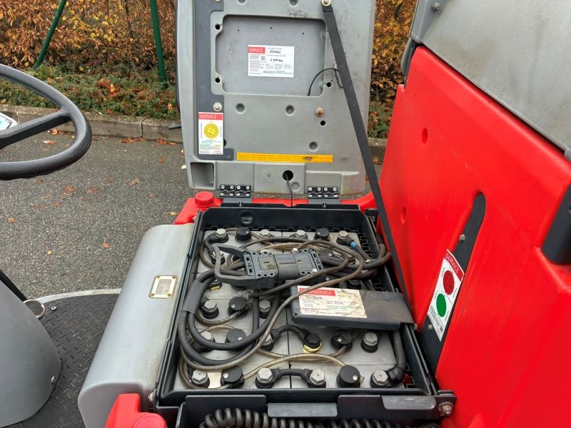 Čisticí stroj HAKO B 115 R