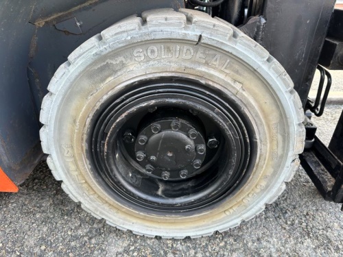 Čelní vysokozdvižný vozík TOYOTA 02-8FGF18