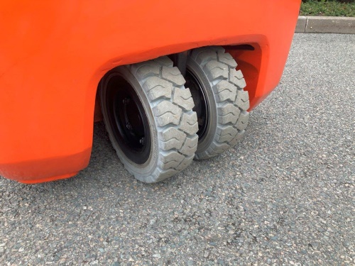 Čelní vysokozdvižný vozík Toyota 8FBE15T