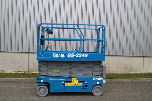Vysokozdvižná pracovní plošina GENIE GS 3246