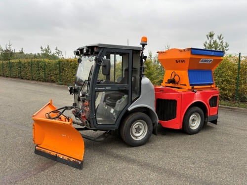 Víceúčelový komunální stroj HAKO 1600 Citymaster