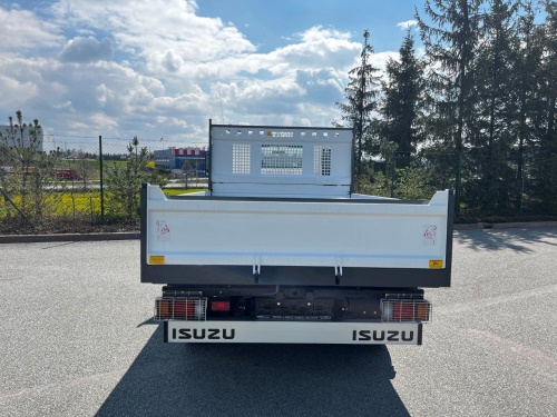 Komunální vozidlo ISUZU M21 TT
