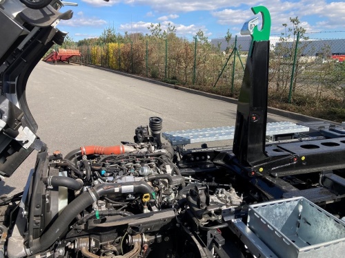 ISUZU M 21 Th
