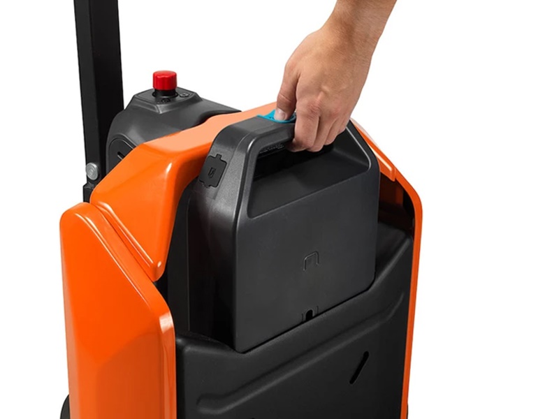 Elektrický paletový vozík BT TYRO LHE 155