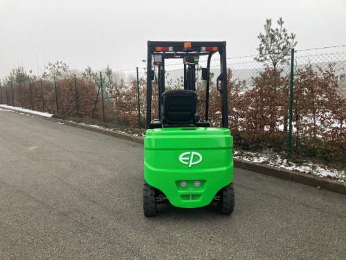 Čelní vysokozdvižný vozík EFL203 80V/230Ah; 60A, externí nabíječ