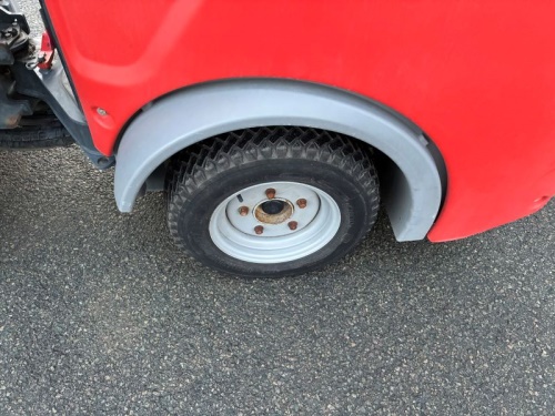 Víceúčelový komunální stroj HAKO CITYMASTER 600