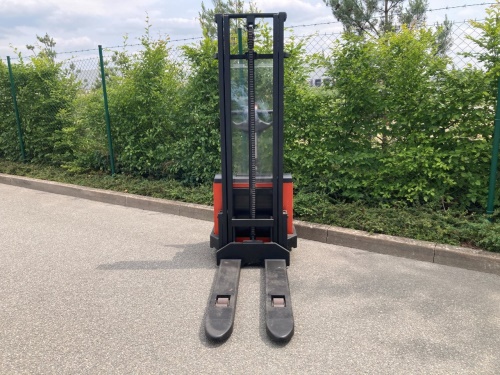 BT S 12
