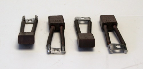 sada uhlíků ARMANNI