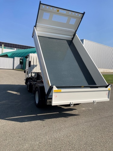 Komunální vozidlo ISUZU M21 TT 2.G