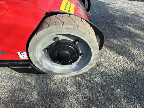 Vysokozdvižná pracovní plošina Manitou 100 VJR