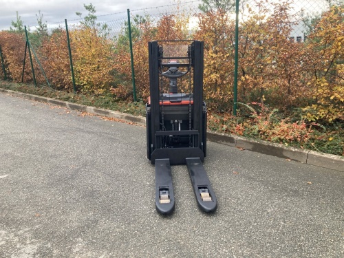 Elektrický vysokozdvižný vozík BT SWE 200 D