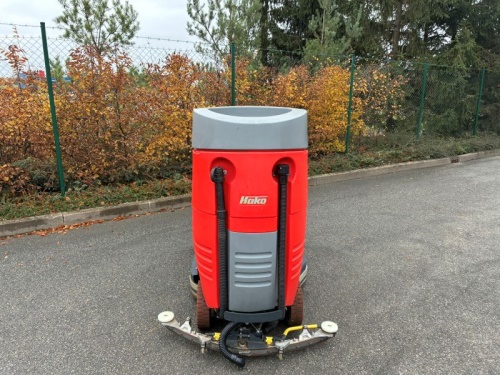 Čisticí stroj HAKO B 115 R