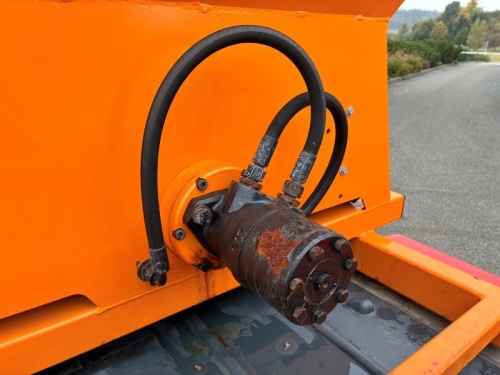 Víceúčelový komunální stroj HAKO 1600 Citymaster