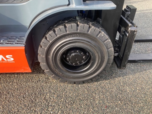 Čelní vysokozdvižný vozík TOYOTA 8FGF18