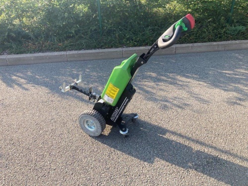 Tahač MOVEX T 1000