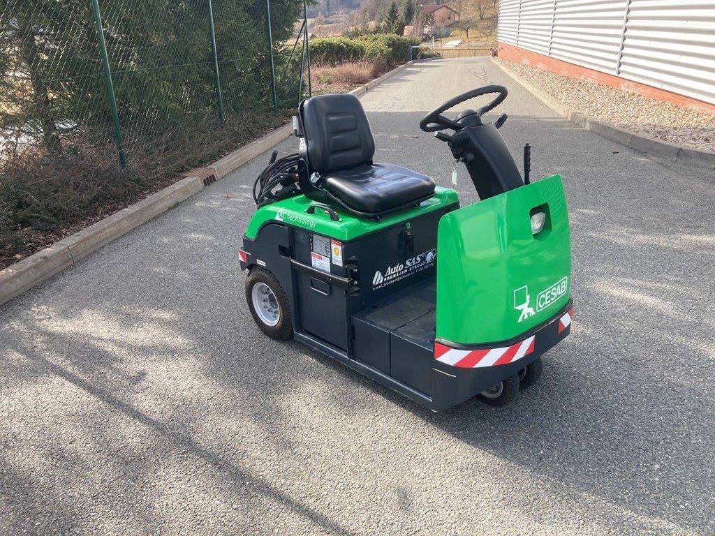 Tahač BT 4CBT2